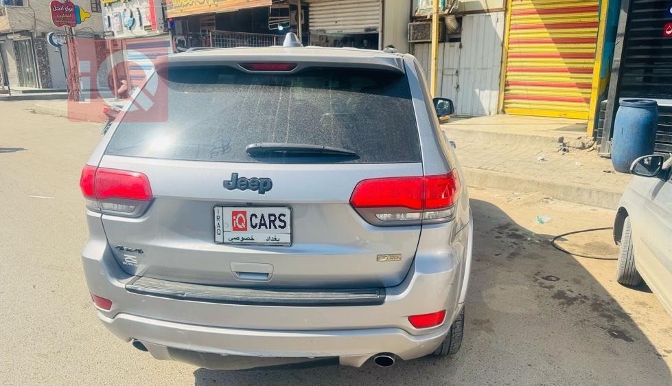 جيب جراند شيروكي